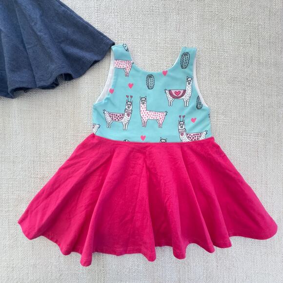 Malia & Kai Dress Bundle GUC 6-12mo - Picture 2 of 7